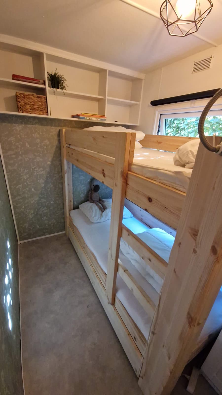 Stapelbed in de kinderkamer van het natuurhuisje